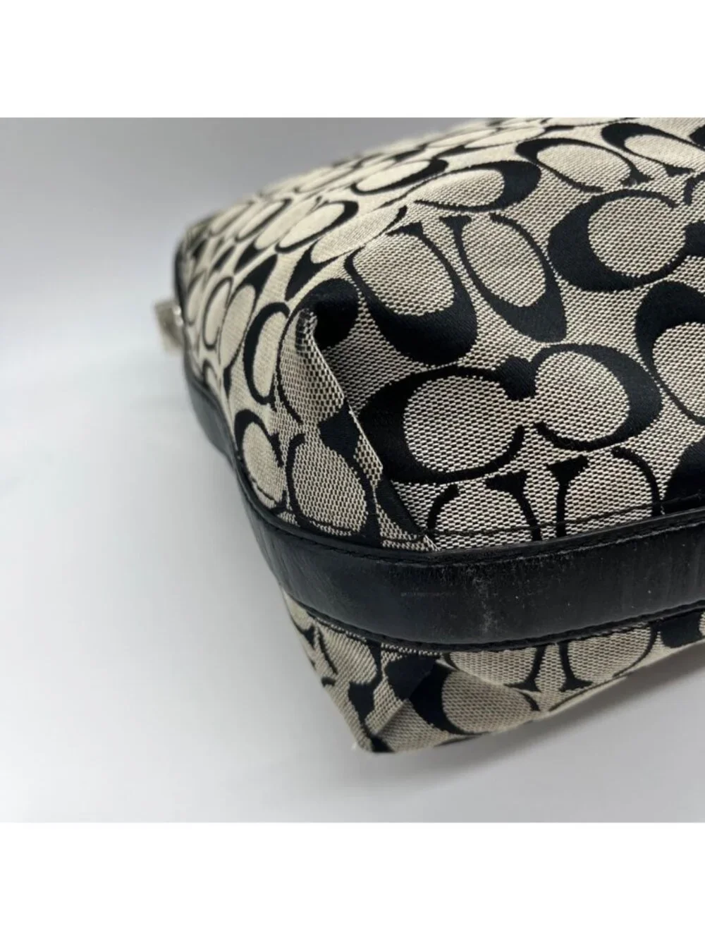 Coach Grey Signature Canvas Hobo Shoulder Bag F16538